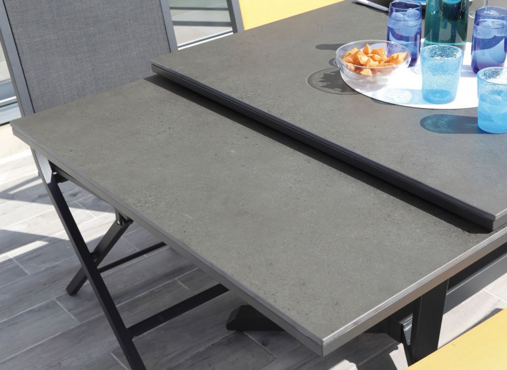 Table Vita 150/250 Kedra Collection Table Tesa Garden