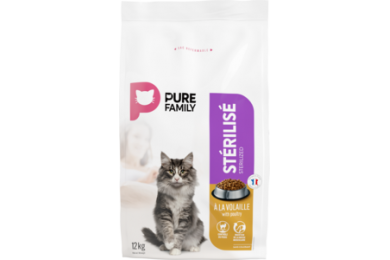 Croquettes chat adulte stérilisé 12kg volaille - Pure Family